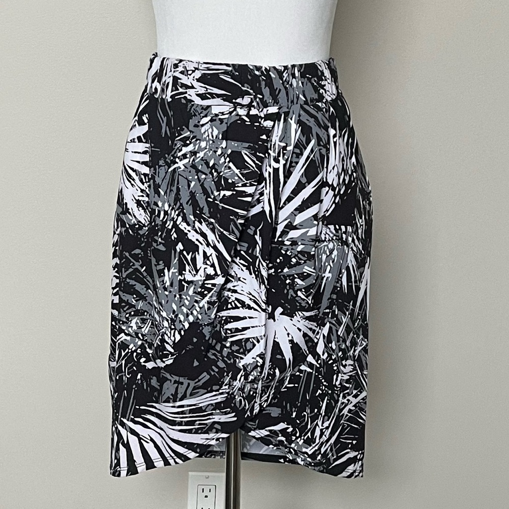 Fabletics skirt